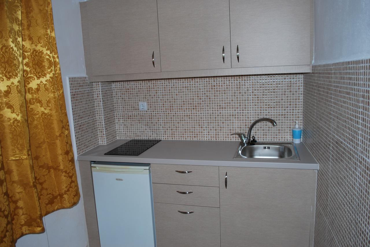 Koula Apartments Stalida Bagian luar foto